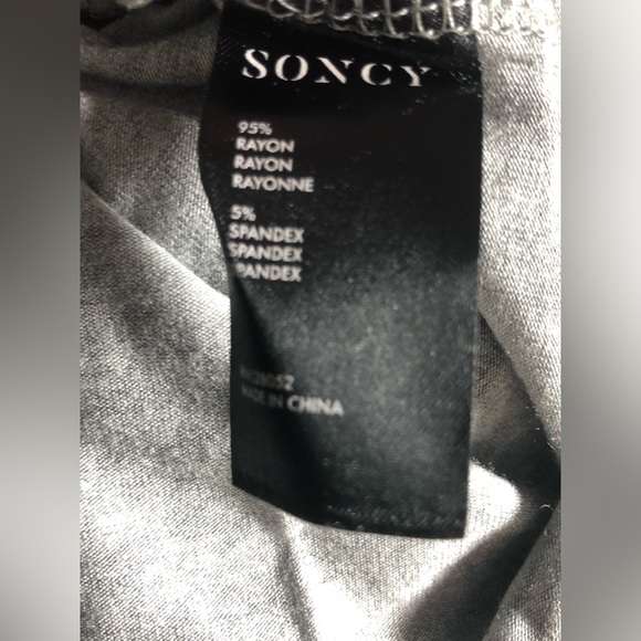 NWT Soncy Grey Crop Tee with Wraparound Ties - Size 14 / 16 - Picture 3 of 5